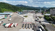 China - Vietnam trade via Youyi Guan border gate jumps 28.3% in H1